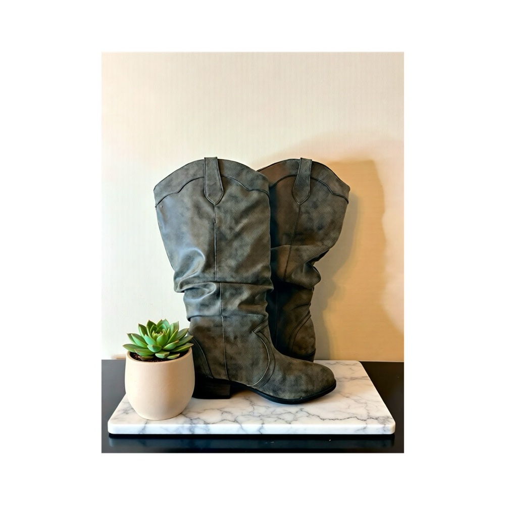 Journee Collection Drover Boot - Picture 7 of 9